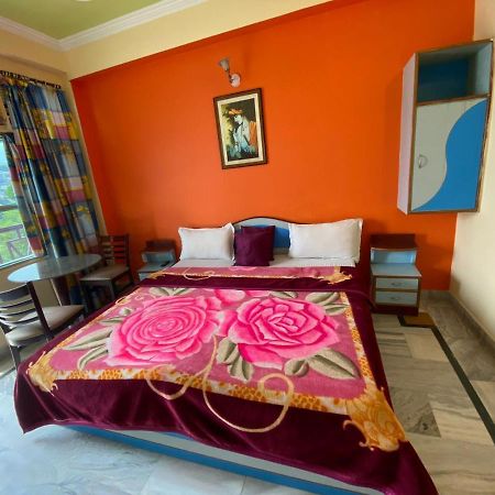 Hotel Surya Laxman Jhula Rishīkesh Eksteriør billede