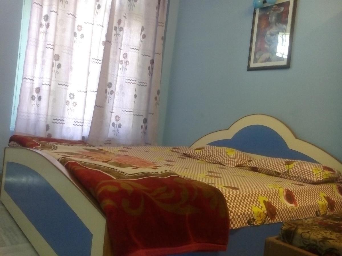 Hotel Surya Laxman Jhula Rishīkesh Værelse billede