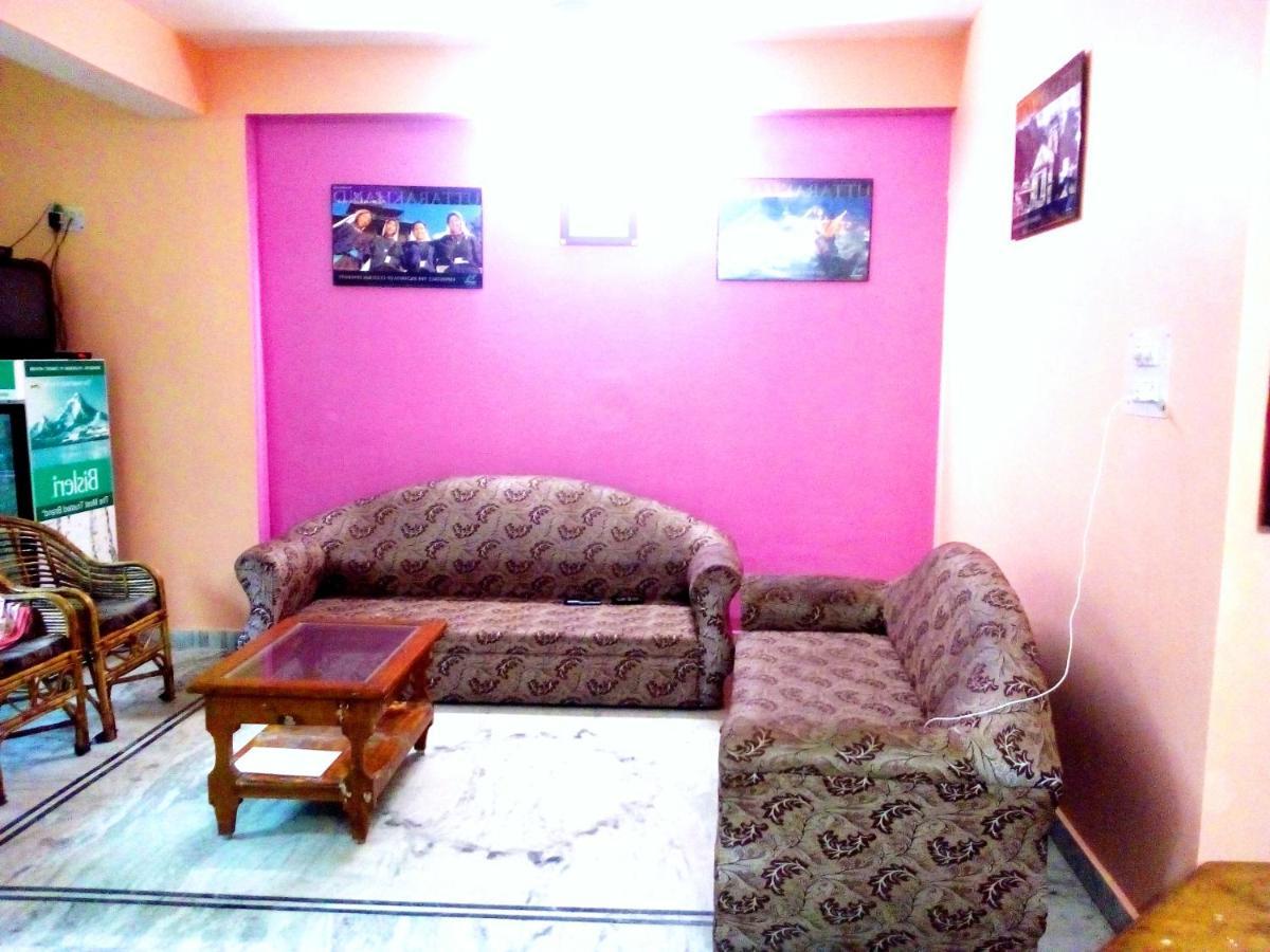 Hotel Surya Laxman Jhula Rishīkesh Eksteriør billede
