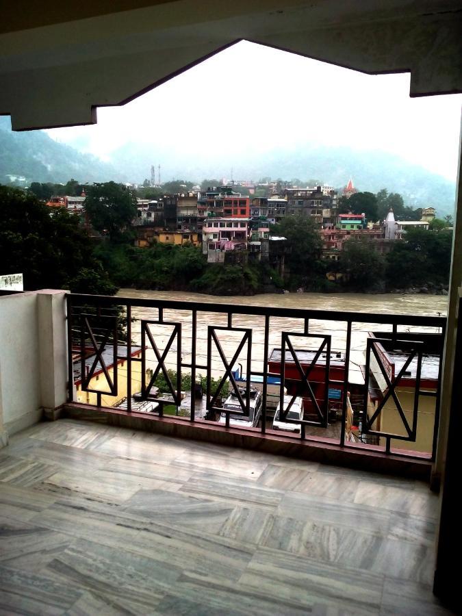 Hotel Surya Laxman Jhula Rishīkesh Eksteriør billede