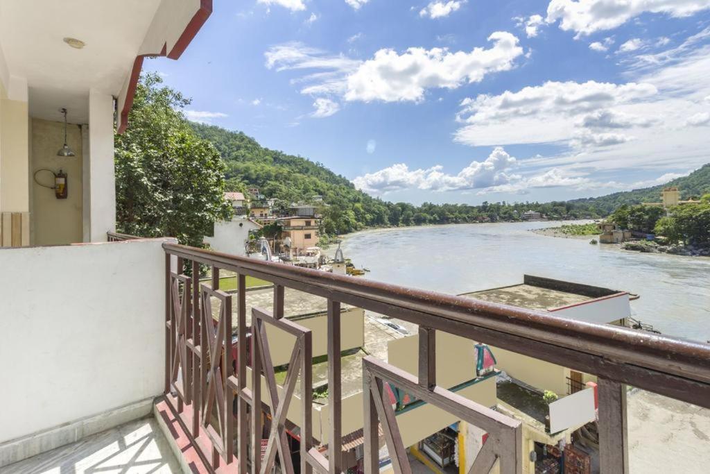 Hotel Surya Laxman Jhula Rishīkesh Eksteriør billede