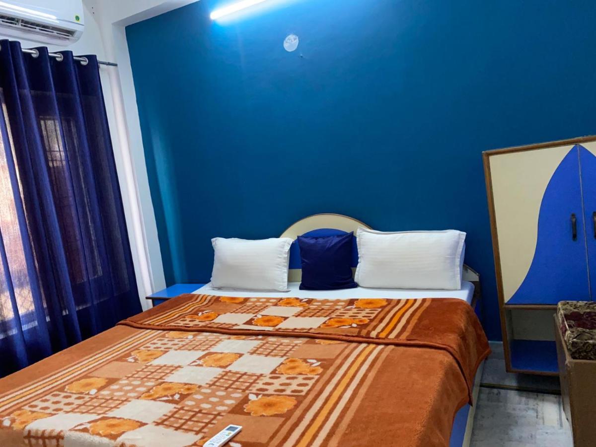 Hotel Surya Laxman Jhula Rishīkesh Eksteriør billede
