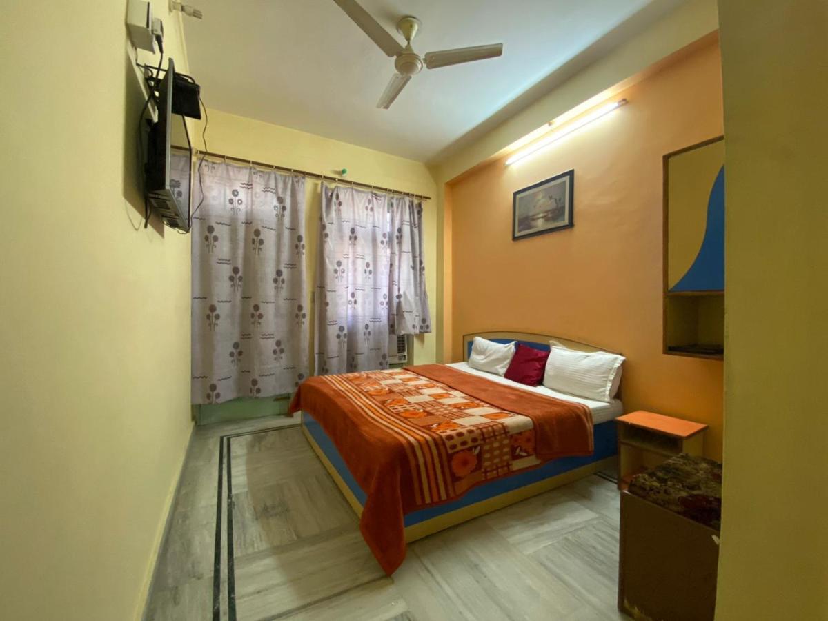 Hotel Surya Laxman Jhula Rishīkesh Eksteriør billede