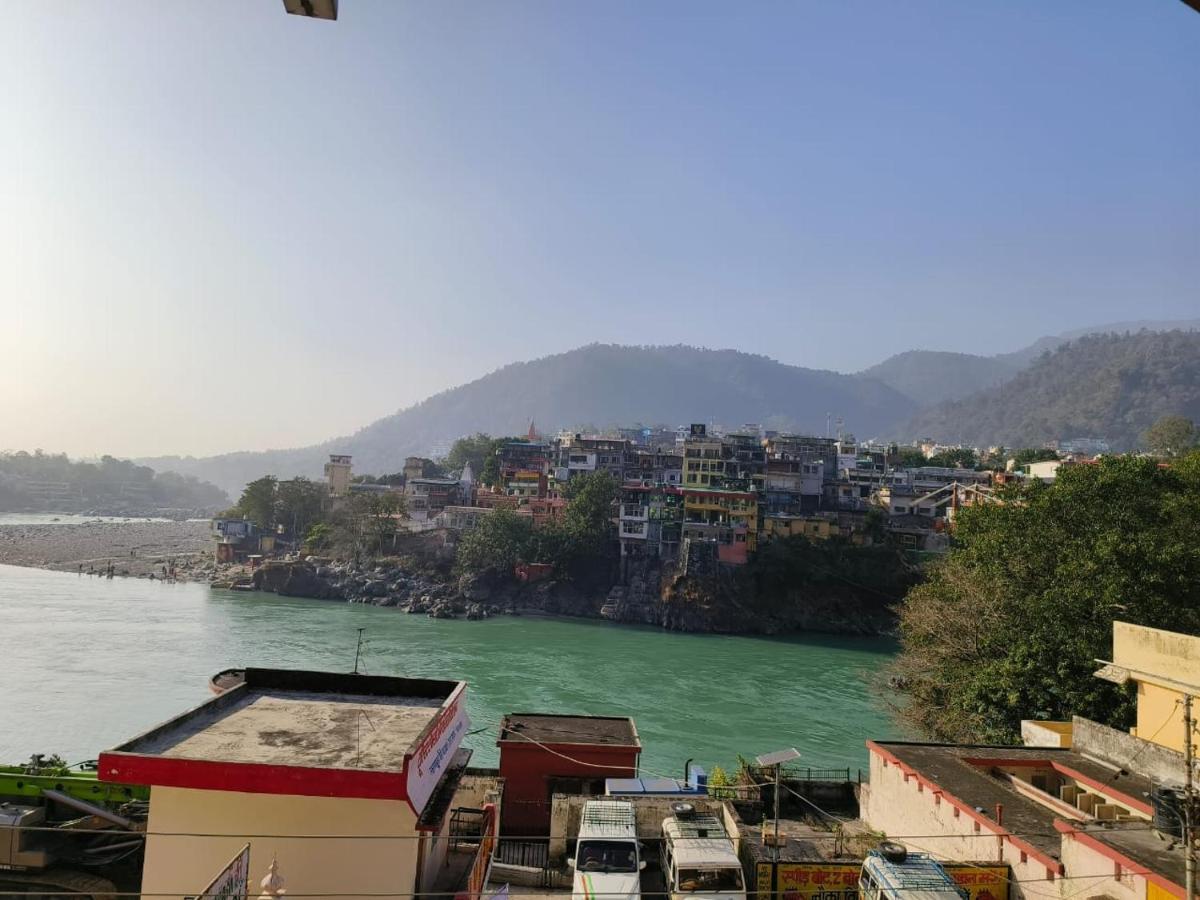 Hotel Surya Laxman Jhula Rishīkesh Eksteriør billede